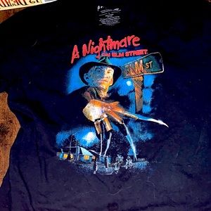 A Nightmare on Elm Street size L